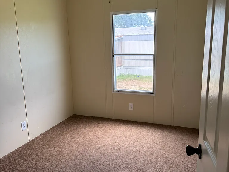 421 McCallister Rd #Z — Photo 10