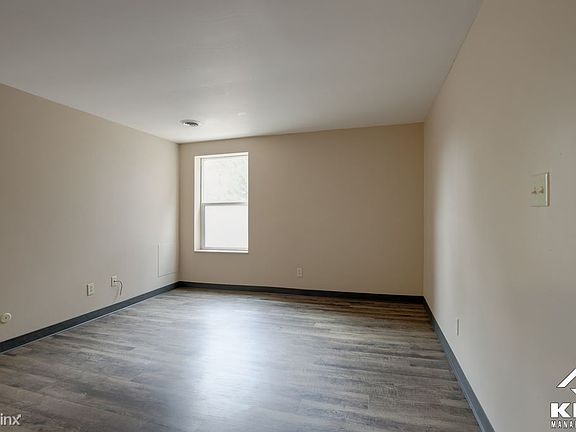 2nd image of 3304 Jeffrey St Unit B