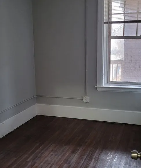 675 W Willis St — Photo 3
