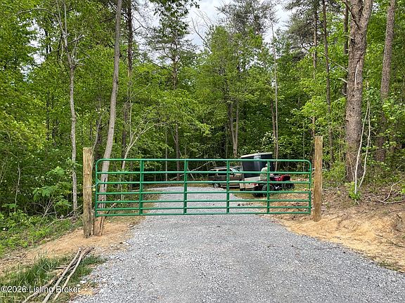 5th image of 1010 Lone Oak Rd