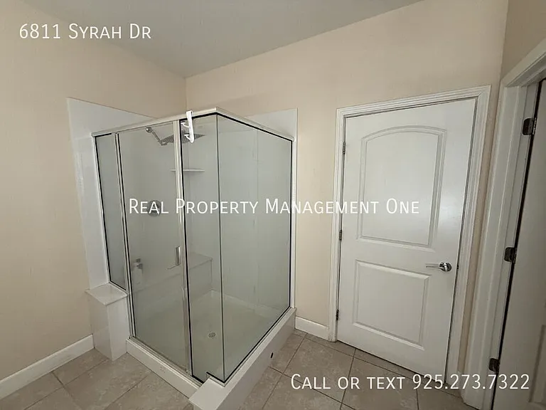 6811 Syrah Dr — Photo 30