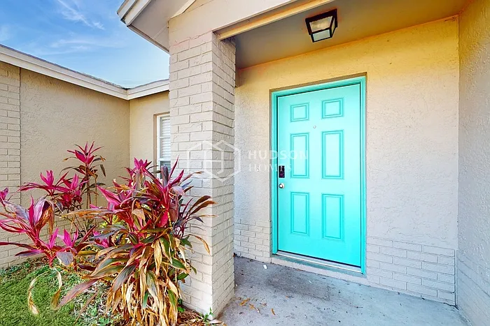 312 Crayford Pl — Photo 4