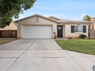 240 Shoshonean Dr, Imperial, CA 92251