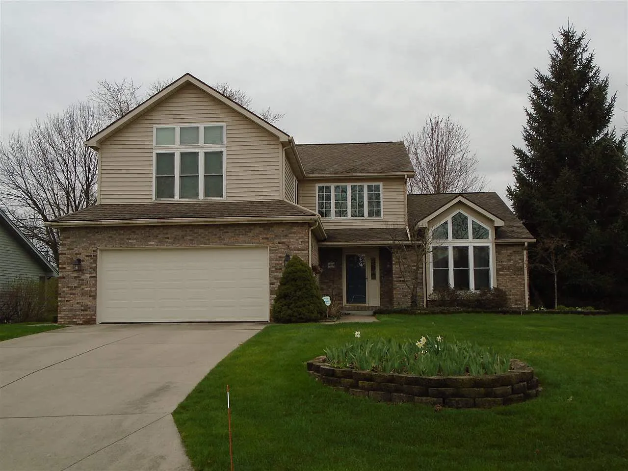 4209 W Friar Dr photo 1