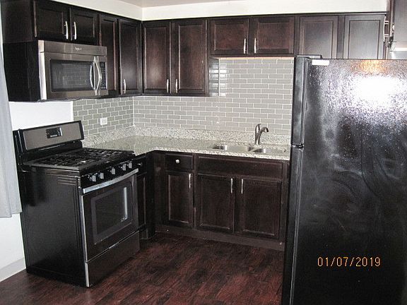 5th image of 6556 N Northwest Hwy APT Gn