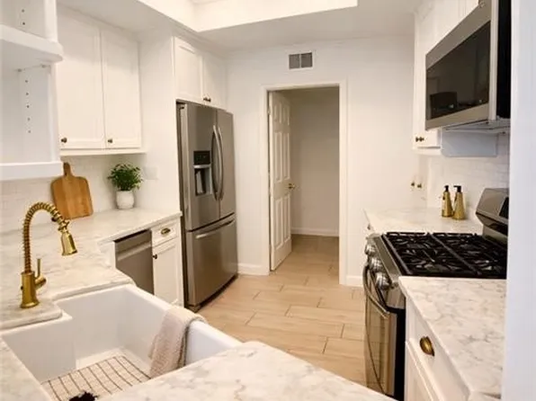 48 Baycrest Ct, Newport Beach, CA 92660