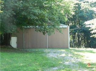 9195 Nineveh Rd, Nineveh, IN 46164