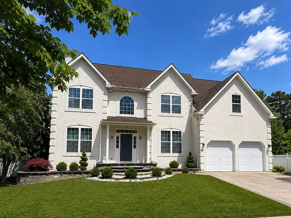 9 Twisting Ln, Sicklerville, NJ 08081