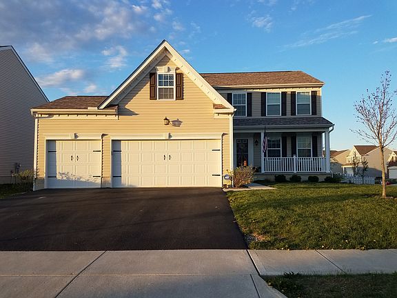 2nd image of 1084 Hartford Ln