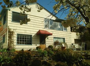 9265 47th Ave SW, Seattle, WA 98136