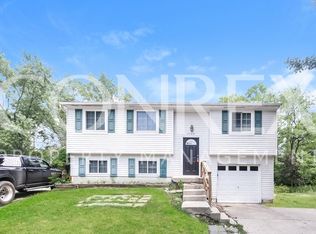 5729 Hacienda Ct, Indianapolis, IN