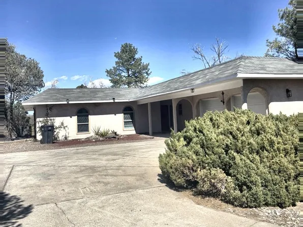 5119 Justin Dr NW, Albuquerque, NM 87114