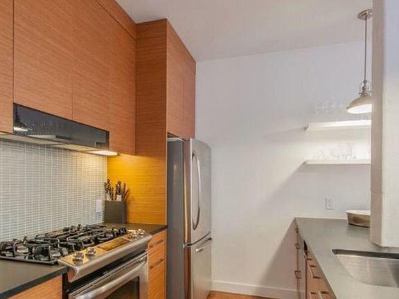 4th image of 220 Water St APT 320