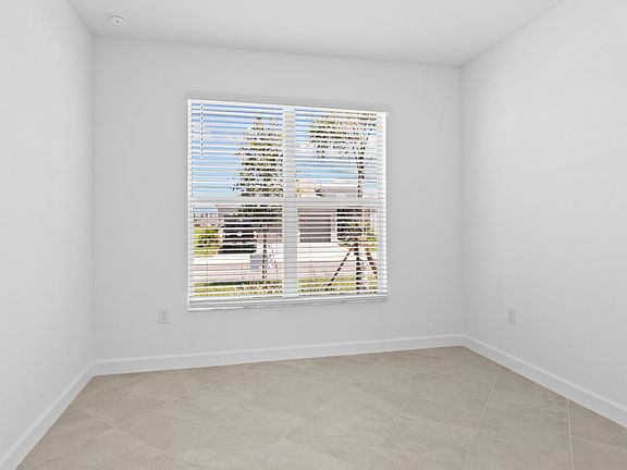 5th image of 8571 Saint Kitts Cir