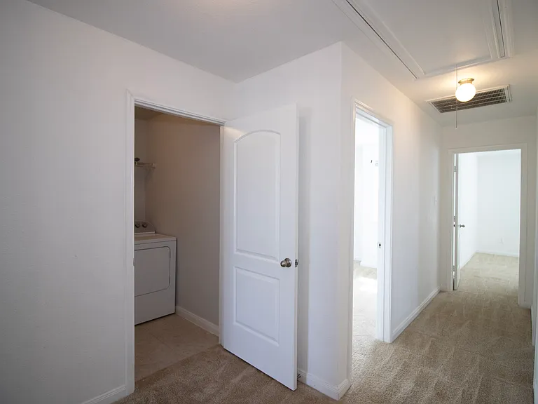 223 Magnolia Dr — Photo 27