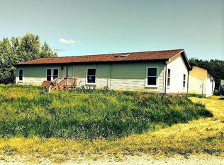 13114 Dunn Rd, Memphis, MI 48041