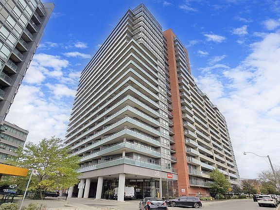 4th image of 38 Joe Shuster Way #437067
