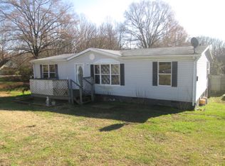 608 Hamlin St, Eden, NC 27288
