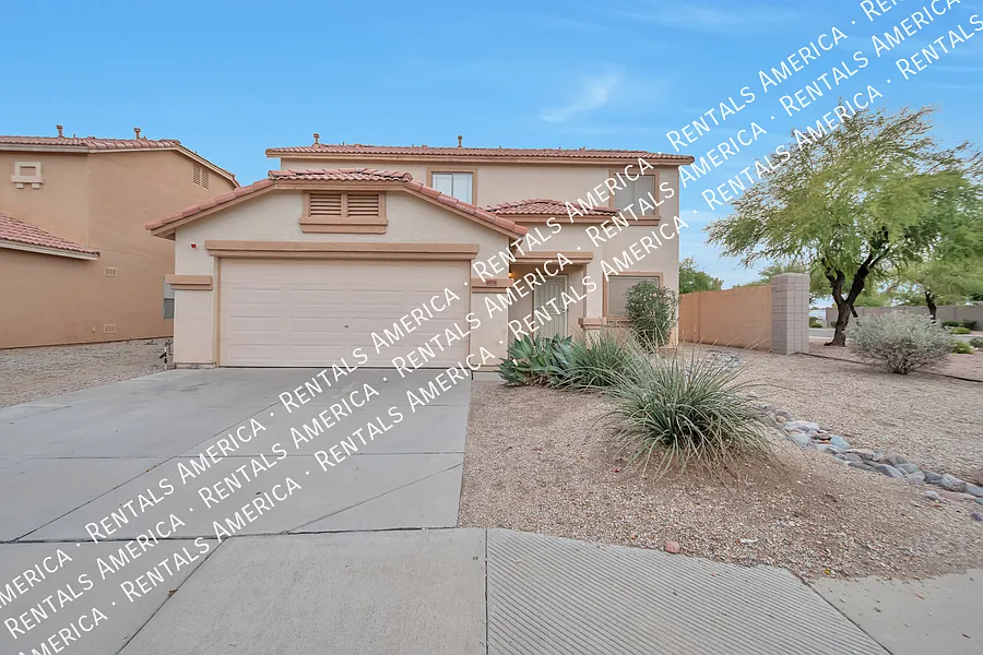 Spacious 5BD 3BA Corner Lot in San Tan Valley! — Photo 2
