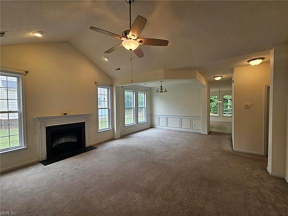 3rd image of 2391 River Club Way