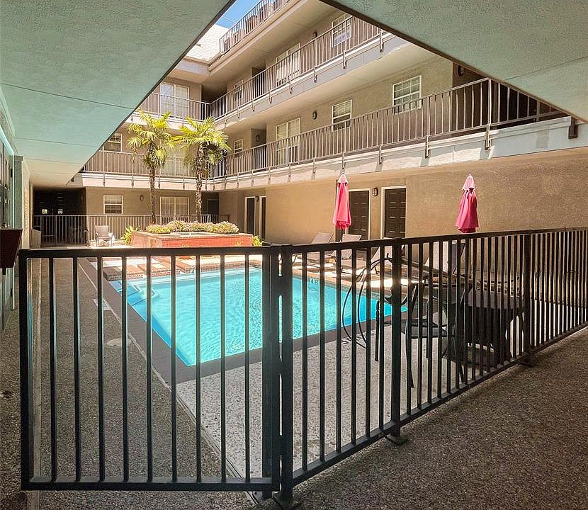 1st image of 4303 Buena Vista St APT 101
