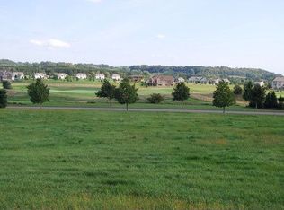 344 Lindsay Rd, Hudson, WI 54016