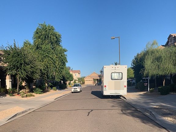 4th image of 16378 W Sierra St