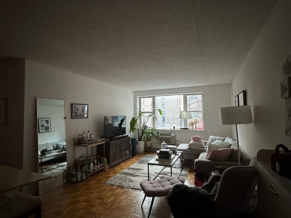 1st image of 301 Elizabeth St APT 4U