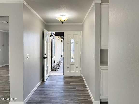 5th image of 43038 Burlwood Dr