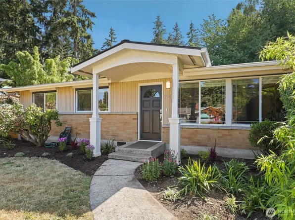 936 165th Avenue SE, Bellevue, WA 98008