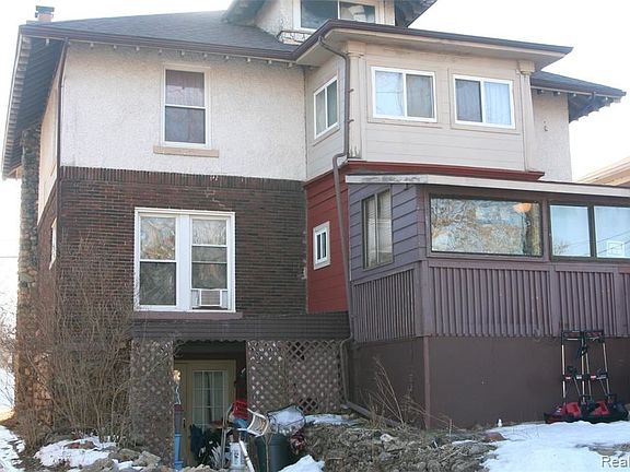 5th image of 272 Cesar E Chavez Ave