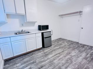 904 S Centre St #J, San Pedro, CA 90731