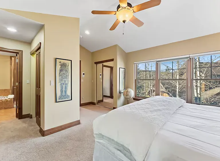 19 Oak Ln — Photo 17