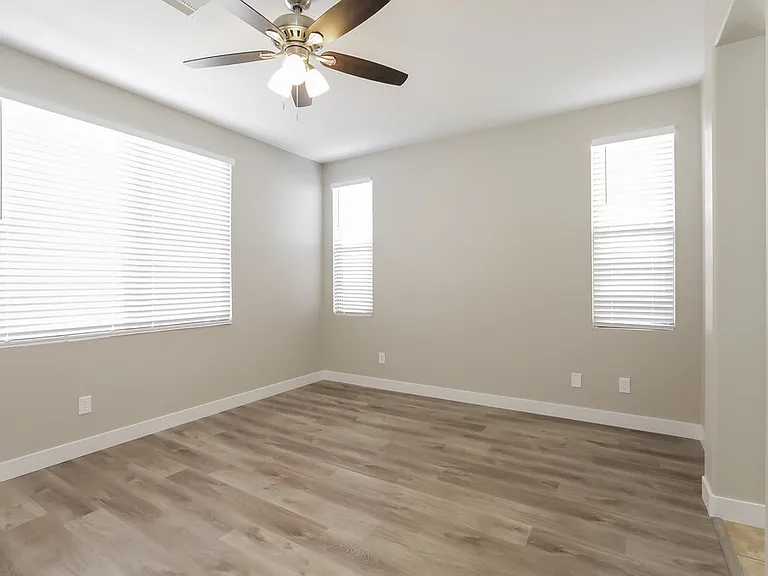 7532 Port Orchard Ave — Photo 9
