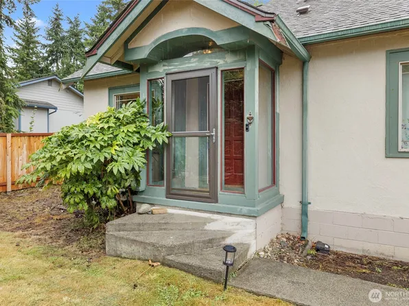 811 N 18th Street, Mount Vernon, WA 98273