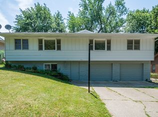 2704 Ashby Ave, Des Moines, IA 50310