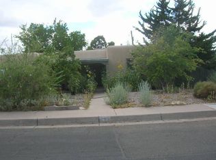 521 Valencia Dr NE, Albuquerque, NM 87108