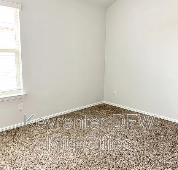 9001 High Stirrup Ln — Photo 4