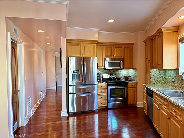 11989 Laurelwood Dr #1 — Photo 4
