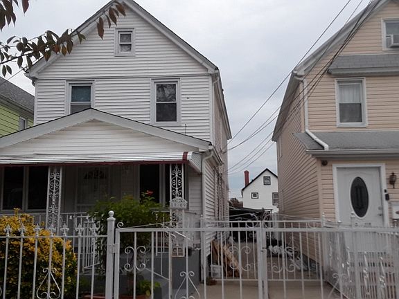 2nd image of 8909 201st St