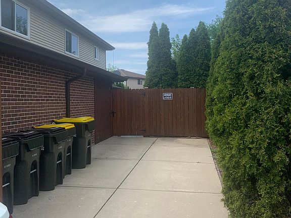 2nd image of 665 Morningside Ct #2