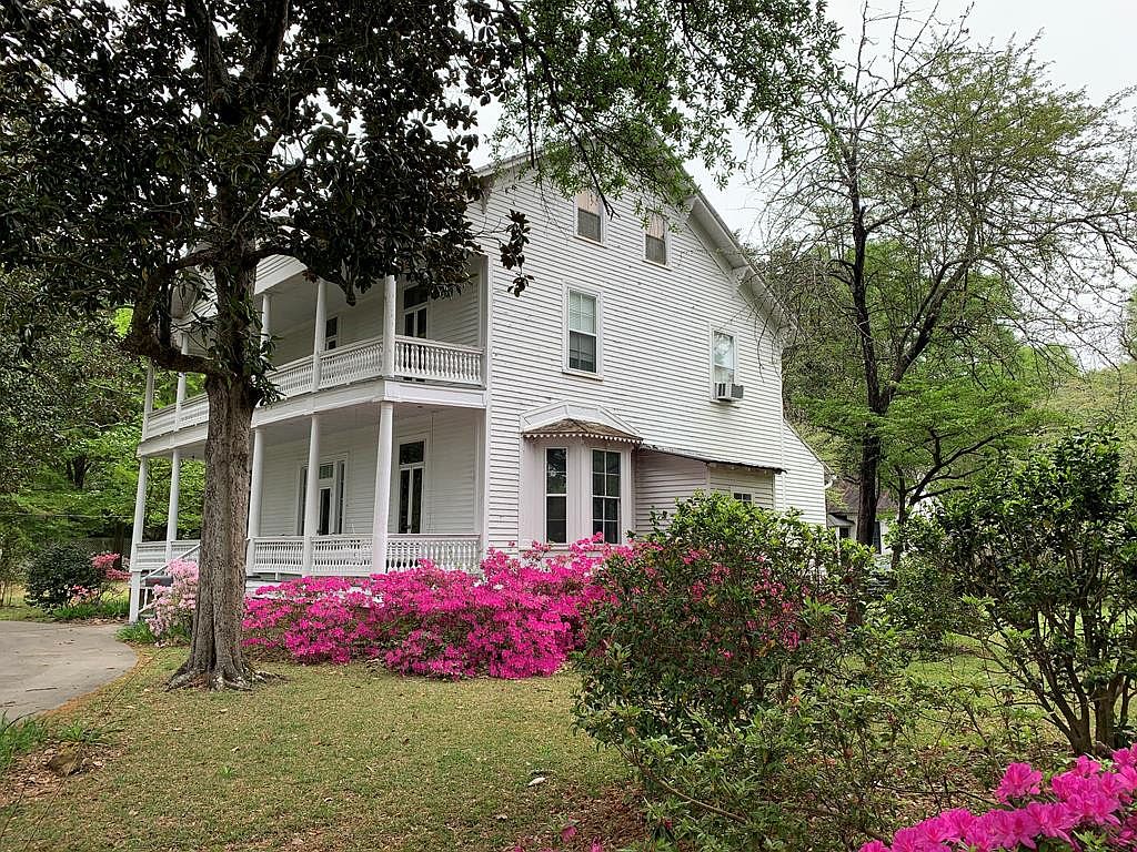 650 Main St, Blackville, SC 29817 Zillow