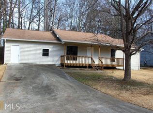 967 Walnut Dr, Lawrenceville, GA 30044