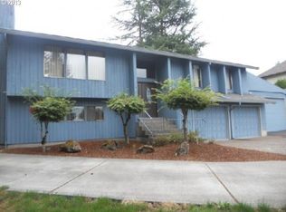 3595 SW Vista Dr, Portland, OR 97225
