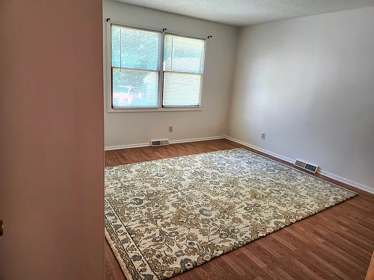 1490 Crescent Vischer Ferry Rd #A — Photo 4