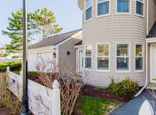 83 Harbourside Rd, Quincy, MA 02171
