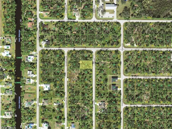3255 Lisa St, Port Charlotte, FL 33948