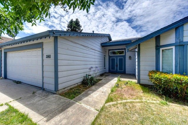1st image of 3141 Yarwood Way