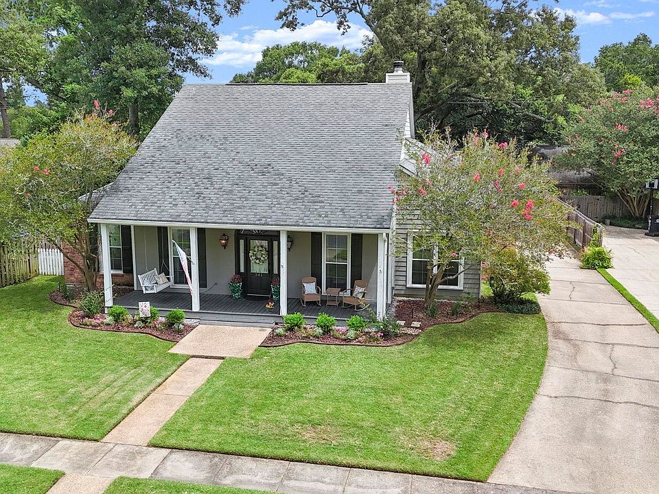 1st image of 341 Pastureview Dr