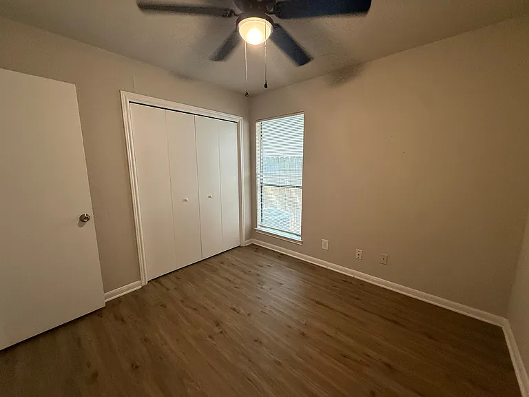 2516 Howellwood Way #B — Photo 16